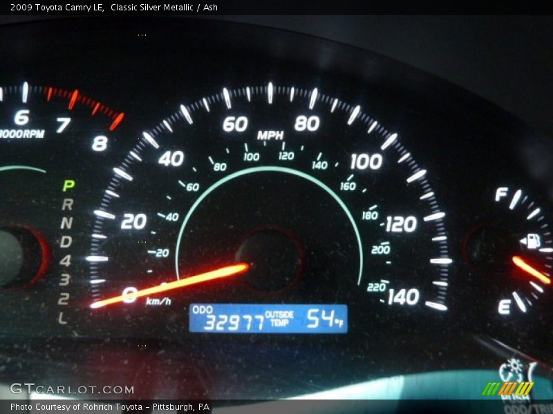 Classic Silver Metallic / Ash 2009 Toyota Camry LE