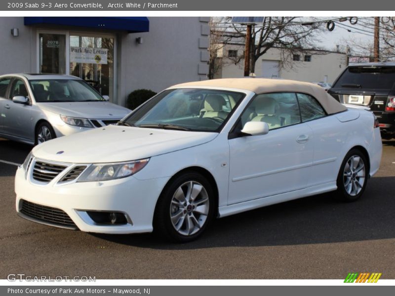 Front 3/4 View of 2009 9-3 Aero Convertible