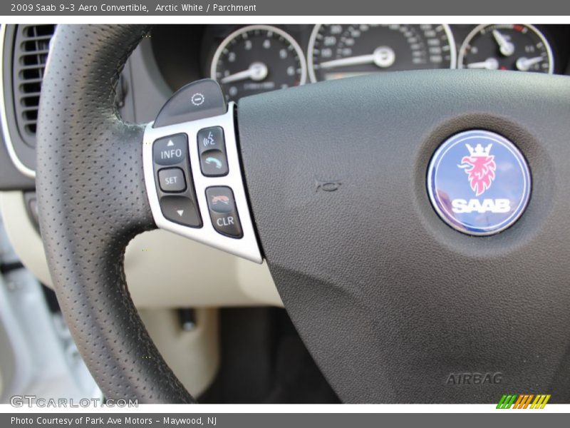 Controls of 2009 9-3 Aero Convertible