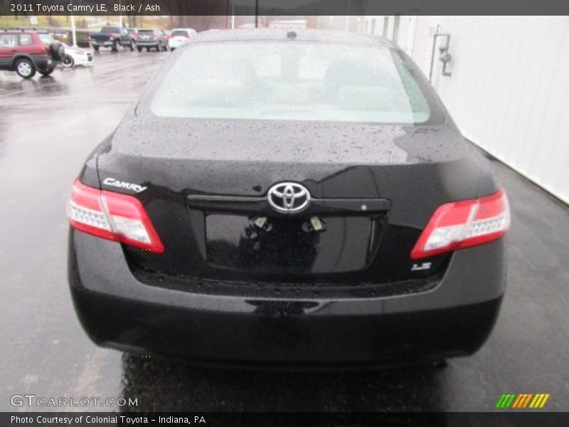 Black / Ash 2011 Toyota Camry LE