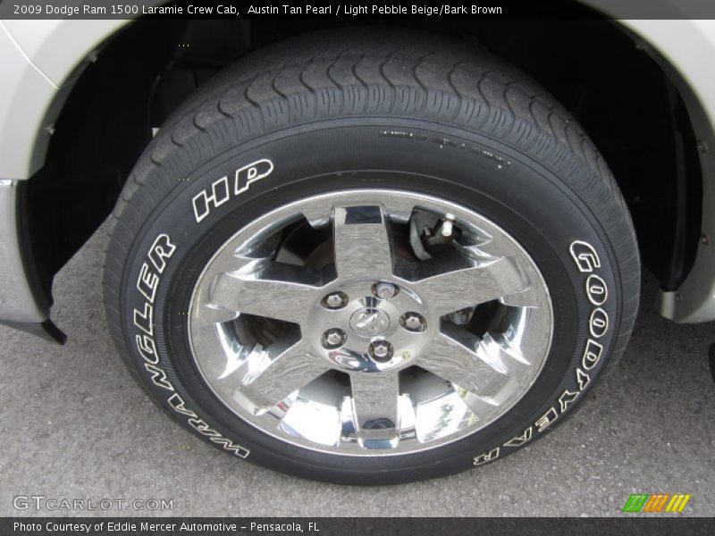 Austin Tan Pearl / Light Pebble Beige/Bark Brown 2009 Dodge Ram 1500 Laramie Crew Cab