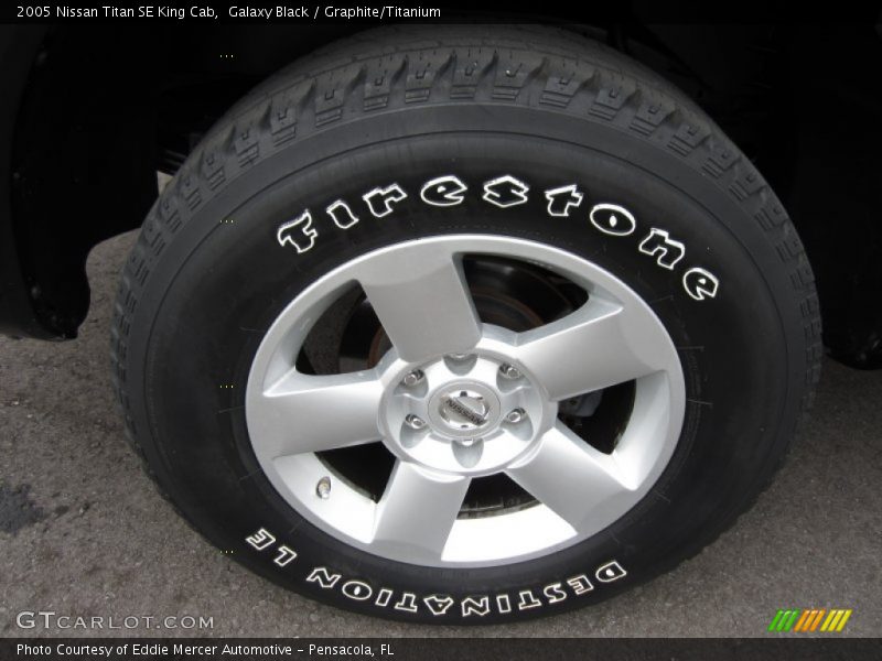 Galaxy Black / Graphite/Titanium 2005 Nissan Titan SE King Cab