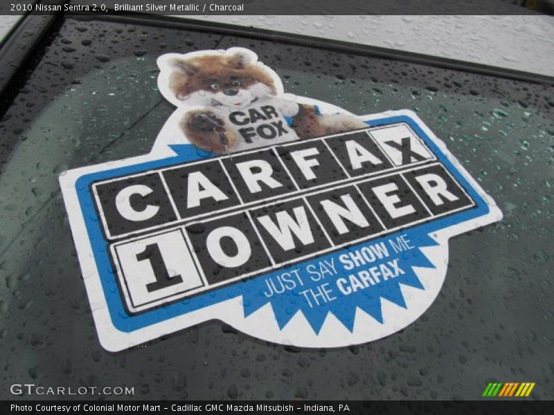 Brilliant Silver Metallic / Charcoal 2010 Nissan Sentra 2.0