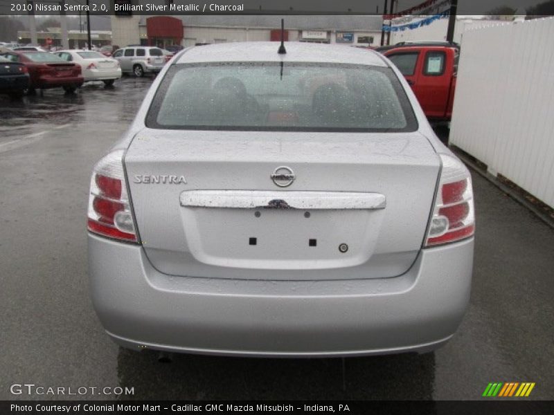 Brilliant Silver Metallic / Charcoal 2010 Nissan Sentra 2.0