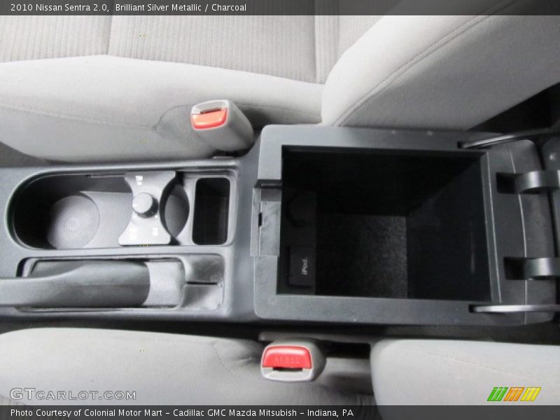 Brilliant Silver Metallic / Charcoal 2010 Nissan Sentra 2.0