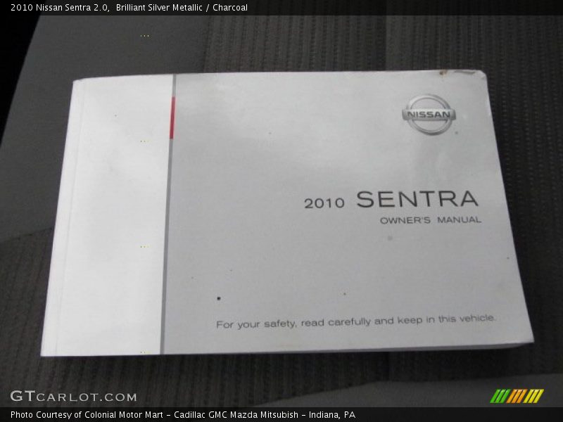 Brilliant Silver Metallic / Charcoal 2010 Nissan Sentra 2.0