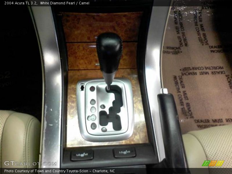 White Diamond Pearl / Camel 2004 Acura TL 3.2