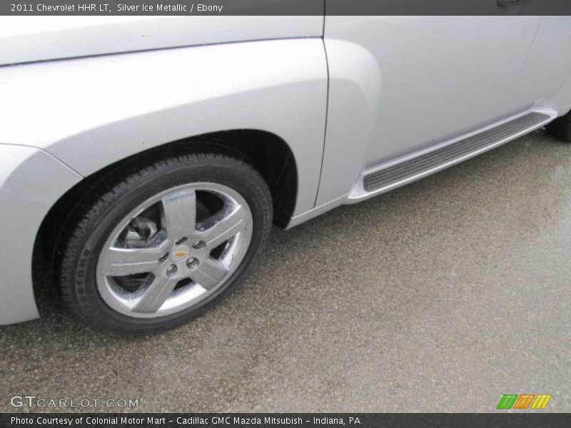 Silver Ice Metallic / Ebony 2011 Chevrolet HHR LT