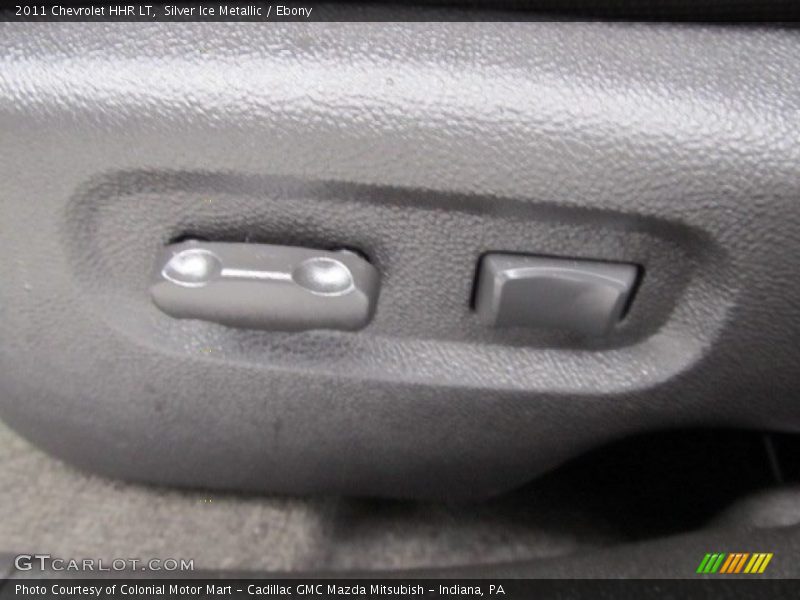 Silver Ice Metallic / Ebony 2011 Chevrolet HHR LT