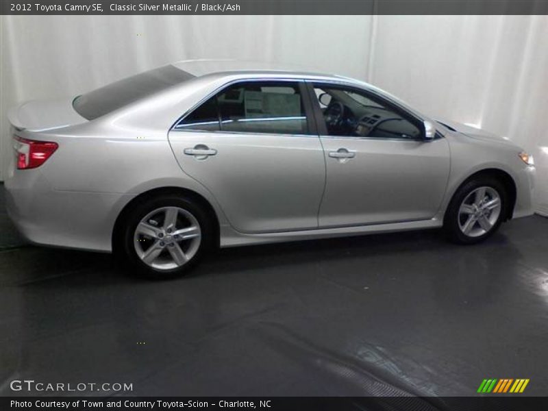 Classic Silver Metallic / Black/Ash 2012 Toyota Camry SE