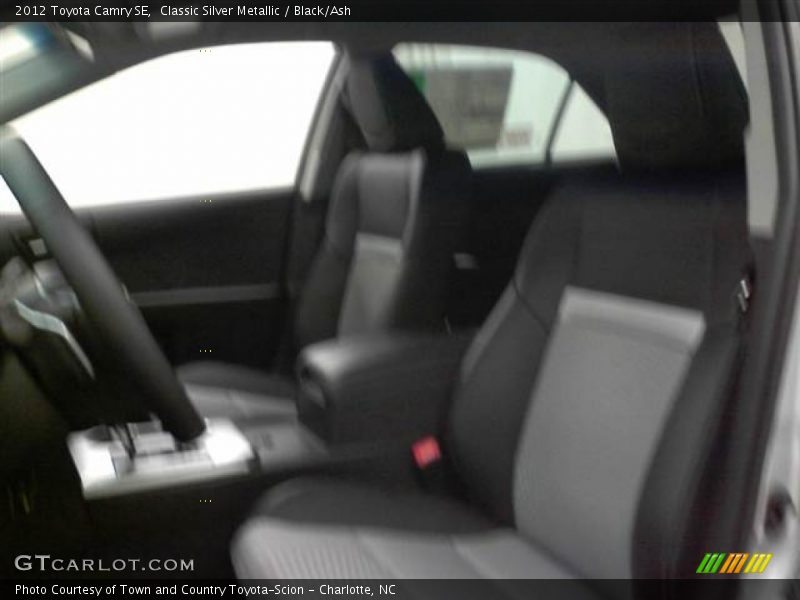 Classic Silver Metallic / Black/Ash 2012 Toyota Camry SE