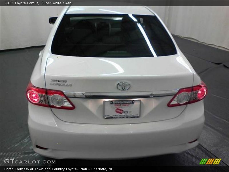 Super White / Ash 2012 Toyota Corolla