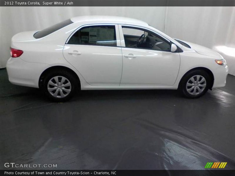Super White / Ash 2012 Toyota Corolla
