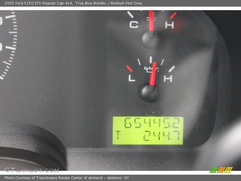 True Blue Metallic / Medium Flint Grey 2005 Ford F150 STX Regular Cab 4x4