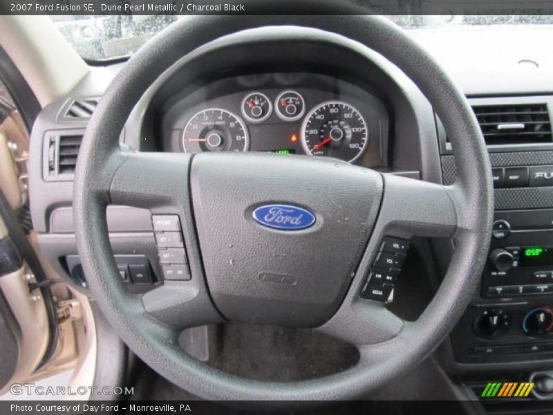 Dune Pearl Metallic / Charcoal Black 2007 Ford Fusion SE