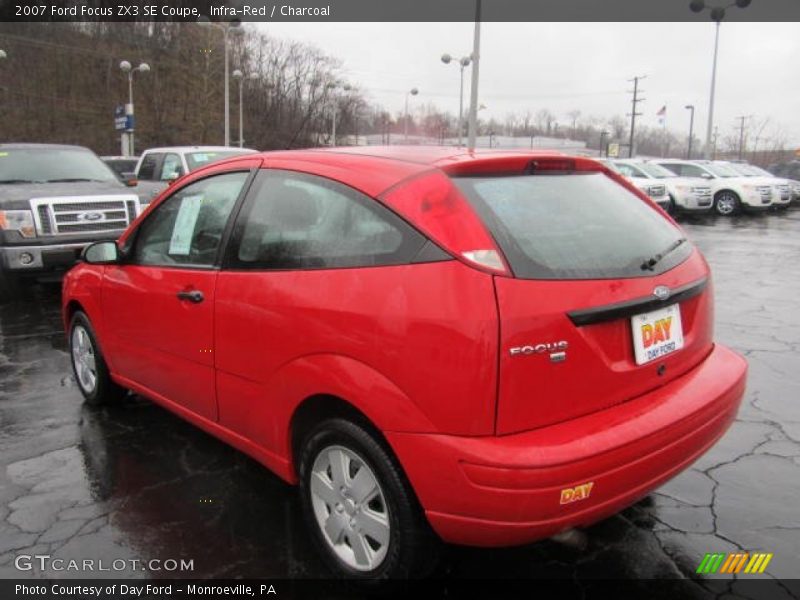 Infra-Red / Charcoal 2007 Ford Focus ZX3 SE Coupe