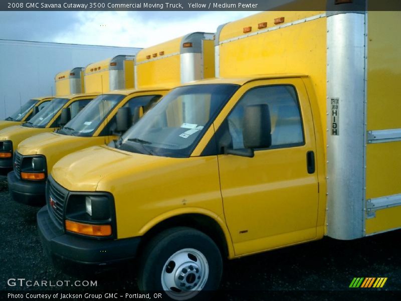 Yellow / Medium Pewter 2008 GMC Savana Cutaway 3500 Commercial Moving Truck