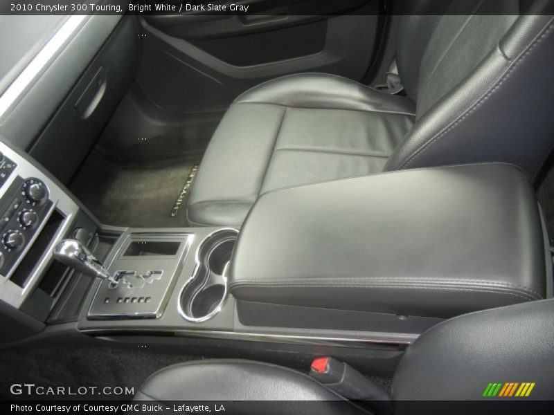 Bright White / Dark Slate Gray 2010 Chrysler 300 Touring