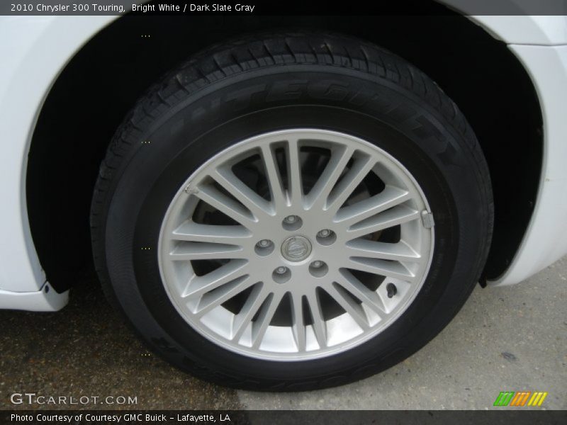 Bright White / Dark Slate Gray 2010 Chrysler 300 Touring