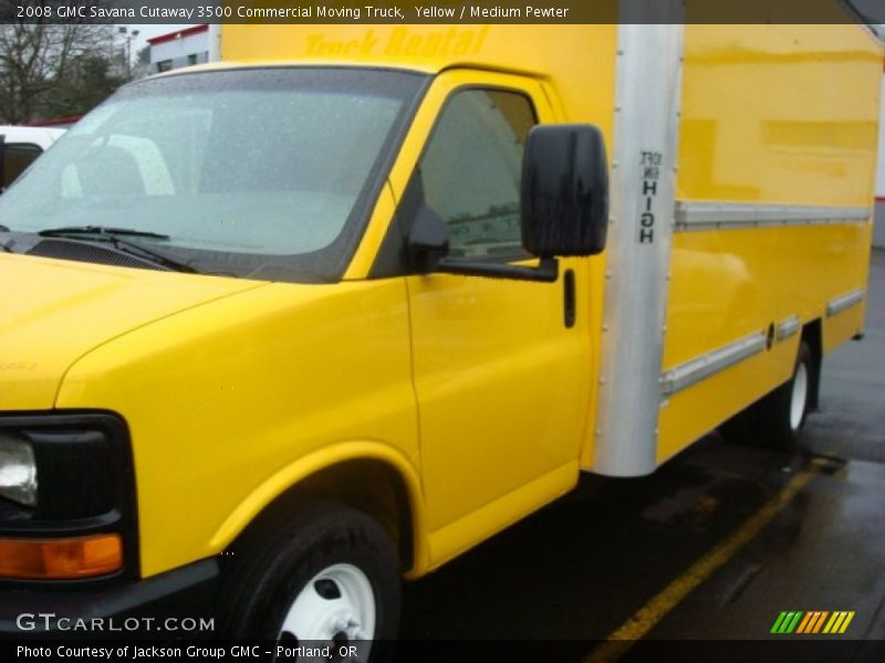 Yellow / Medium Pewter 2008 GMC Savana Cutaway 3500 Commercial Moving Truck