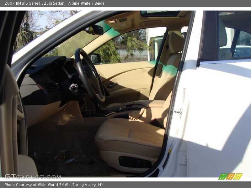Alpine White / Beige 2007 BMW 5 Series 525xi Sedan