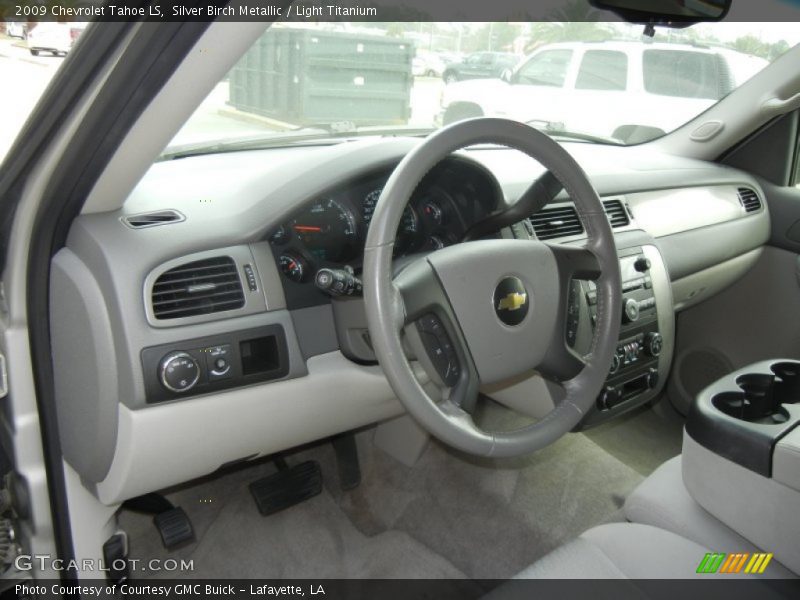 Silver Birch Metallic / Light Titanium 2009 Chevrolet Tahoe LS
