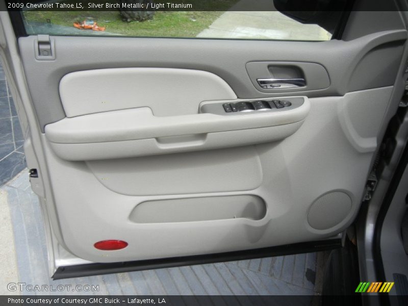 Silver Birch Metallic / Light Titanium 2009 Chevrolet Tahoe LS