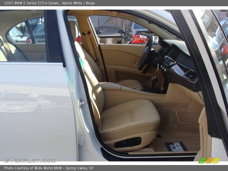 Alpine White / Beige 2007 BMW 5 Series 525xi Sedan