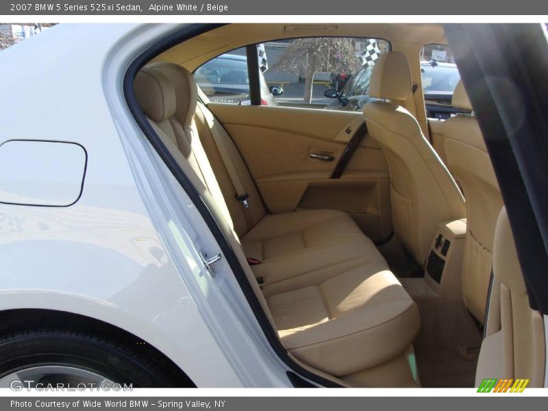 Alpine White / Beige 2007 BMW 5 Series 525xi Sedan