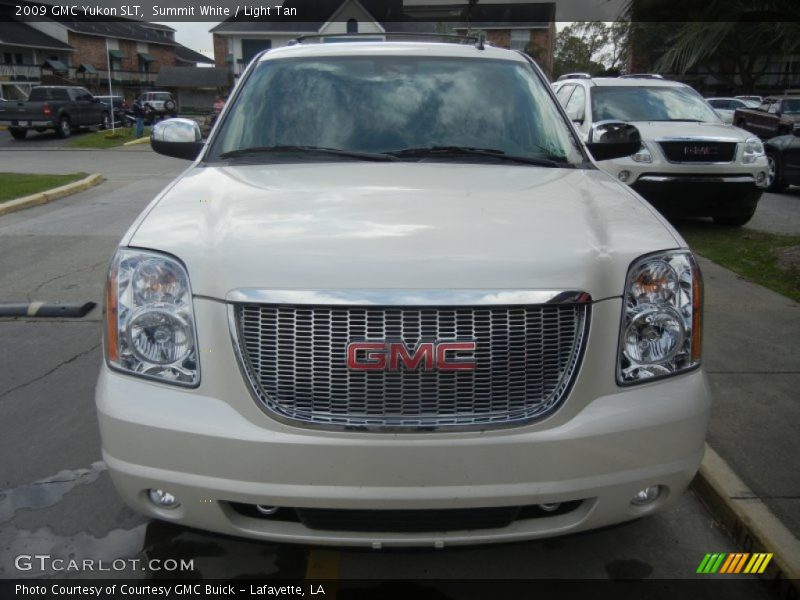 Summit White / Light Tan 2009 GMC Yukon SLT