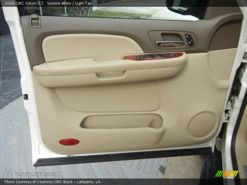 Summit White / Light Tan 2009 GMC Yukon SLT