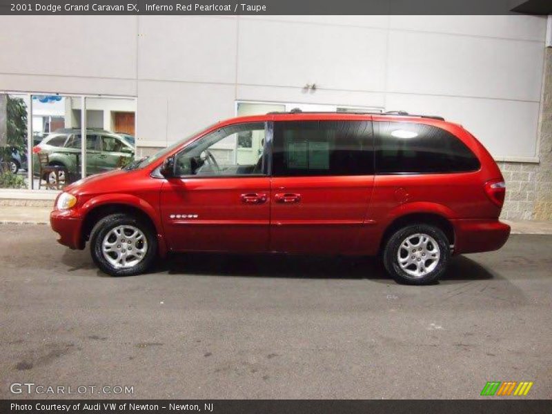 Inferno Red Pearlcoat / Taupe 2001 Dodge Grand Caravan EX
