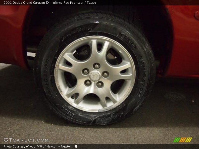  2001 Grand Caravan EX Wheel