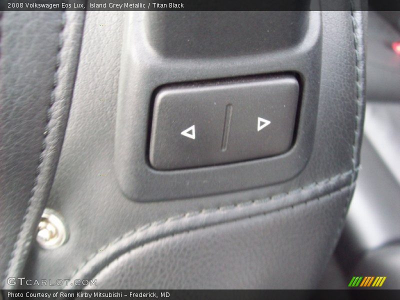 Island Grey Metallic / Titan Black 2008 Volkswagen Eos Lux