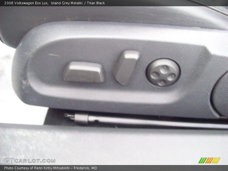 Island Grey Metallic / Titan Black 2008 Volkswagen Eos Lux