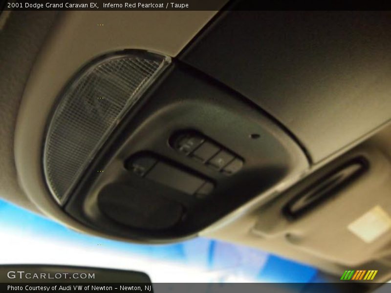 Inferno Red Pearlcoat / Taupe 2001 Dodge Grand Caravan EX