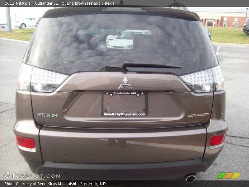 Quartz Brown Metallic / Beige 2012 Mitsubishi Outlander SE