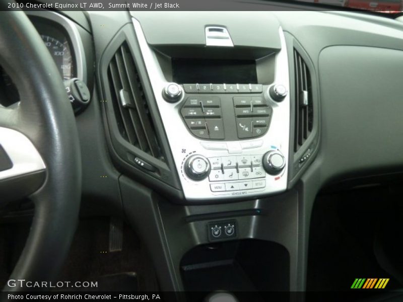 Summit White / Jet Black 2010 Chevrolet Equinox LT AWD