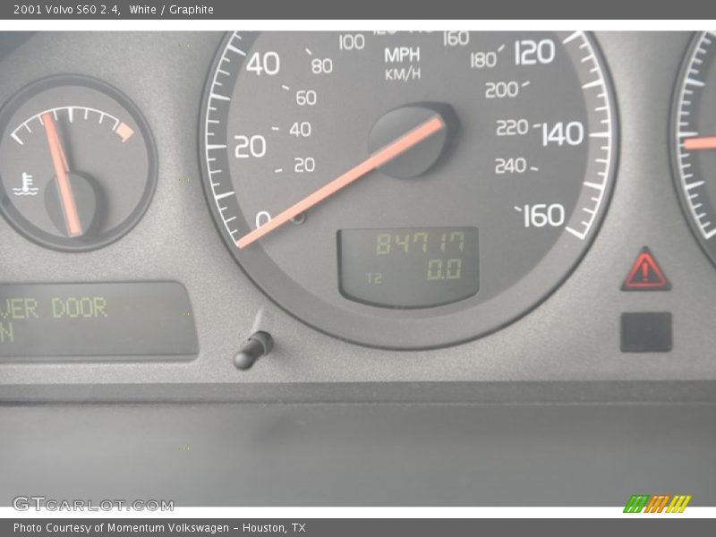White / Graphite 2001 Volvo S60 2.4