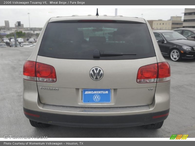 Wheat Beige / Pure Beige 2006 Volkswagen Touareg V6