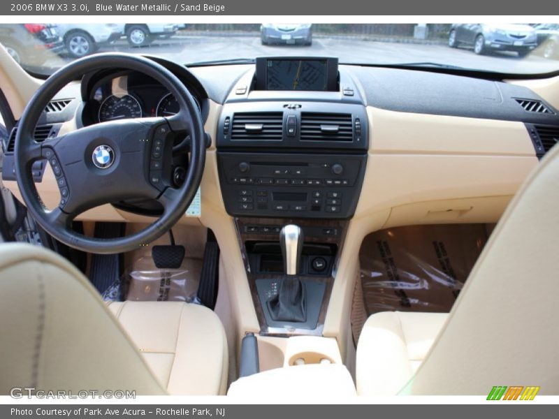 Dashboard of 2006 X3 3.0i