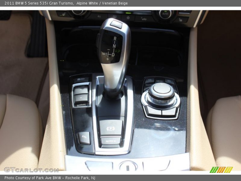 Alpine White / Venetian Beige 2011 BMW 5 Series 535i Gran Turismo