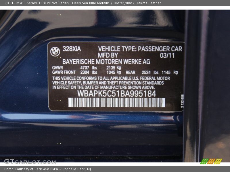 Deep Sea Blue Metallic / Oyster/Black Dakota Leather 2011 BMW 3 Series 328i xDrive Sedan