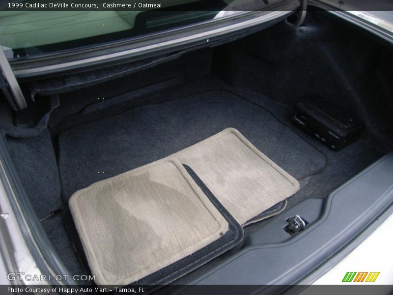 Cashmere / Oatmeal 1999 Cadillac DeVille Concours