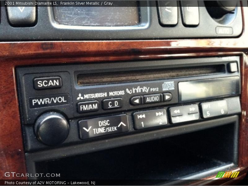 Franklin Silver Metallic / Gray 2001 Mitsubishi Diamante LS