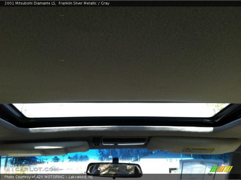 Franklin Silver Metallic / Gray 2001 Mitsubishi Diamante LS