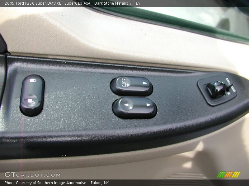 Dark Stone Metallic / Tan 2005 Ford F350 Super Duty XLT SuperCab 4x4