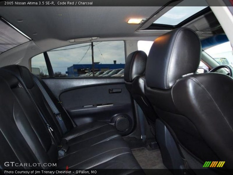 Code Red / Charcoal 2005 Nissan Altima 3.5 SE-R