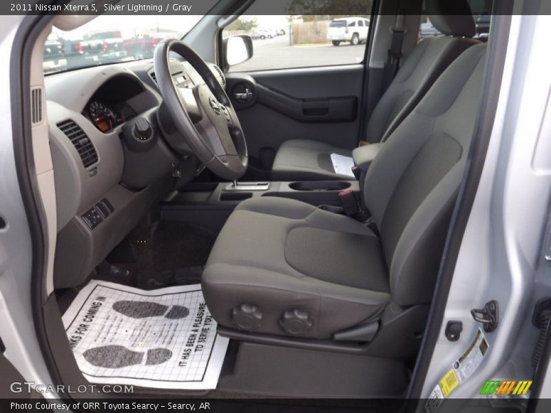 Silver Lightning / Gray 2011 Nissan Xterra S