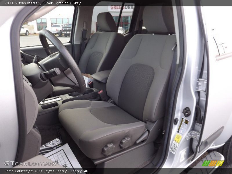 Silver Lightning / Gray 2011 Nissan Xterra S